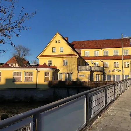 Gaestezimmer Zur Bruecke